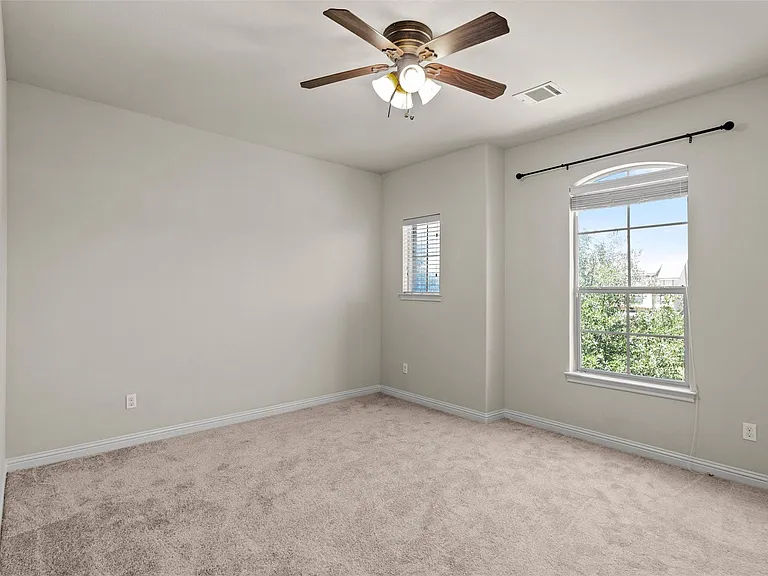 2693 Mirasol Loop — Photo 28