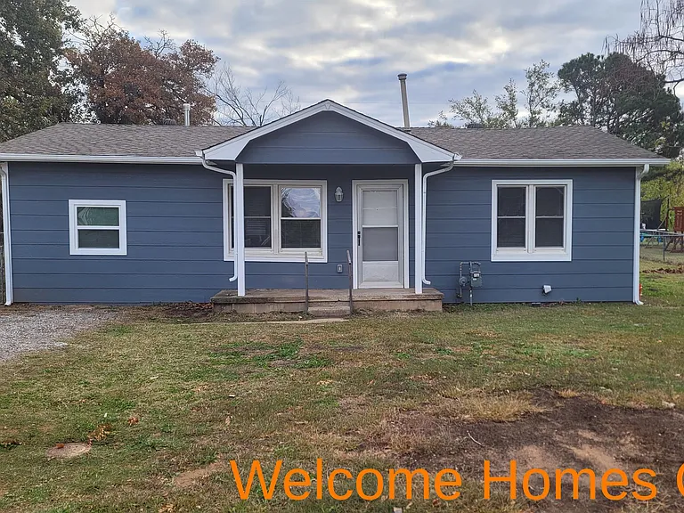 2812 Harper Rd — Photo 1
