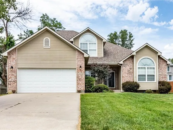 1411 Longwood Ct, Warrensburg, MO 64093