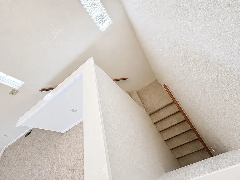 2019 Debbie Ln — Photo 18