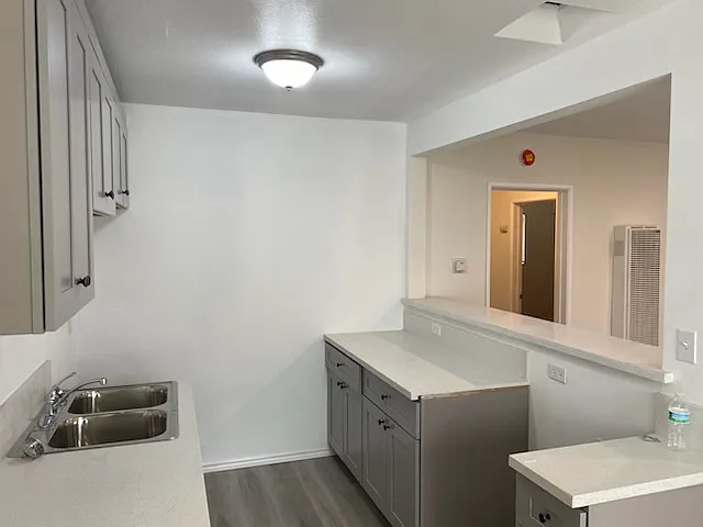 5673 W Jefferson Blvd #5 — Photo 8