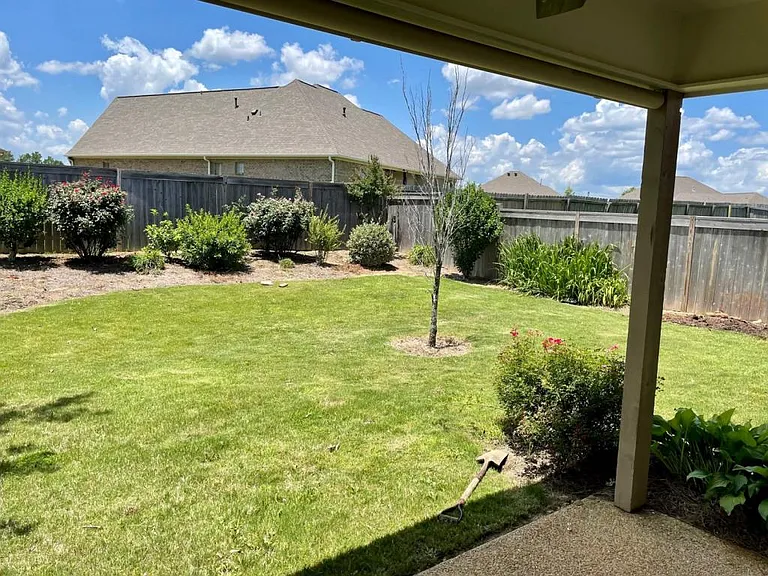 109 Millhouse Dr — Photo 13