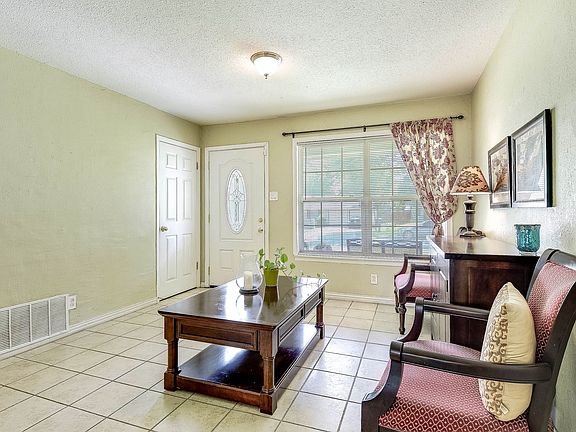 5th image of 5703 Ben Casey Dr