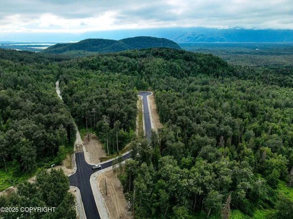 L2 N B St #2, Palmer, AK 99645