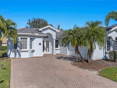 12911 Silverthorn CT, Bonita Springs, FL, 34135