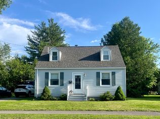 121 Washington St, Brewer, ME 04412