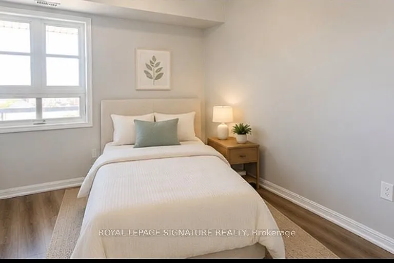 60 Baycliffe Cres #305 — Photo 11
