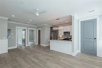 2nd image of 8 Sanctuary Ct Unit 202