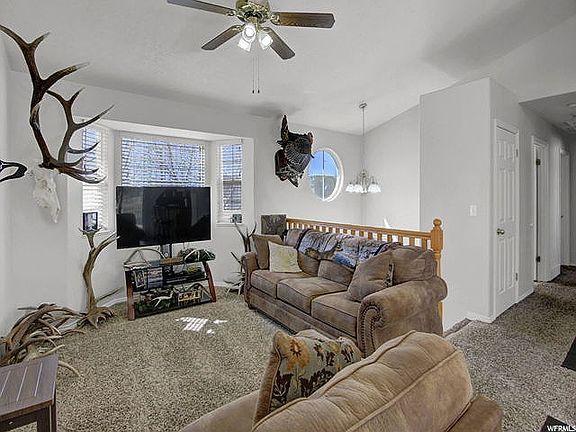 2nd image of 5374 Vista Dr