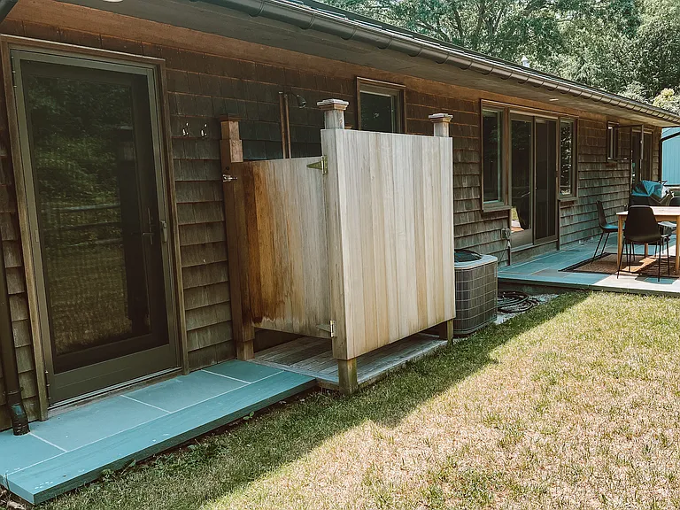 Morris Park Ln — Photo 15