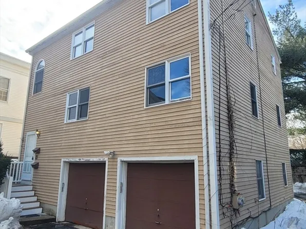 16 Orchard Ave #A, Waltham, MA 02452