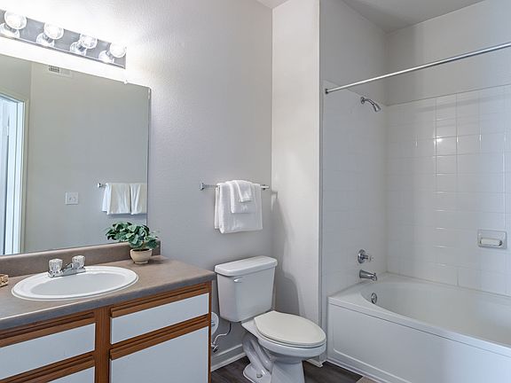 5th image of 25335 Budde Rd #10216