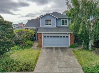 168 Breezewalk Dr, Vallejo, CA 94591