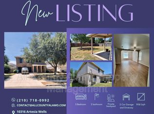 10316 Artesia Wls, Universal City, TX 78148