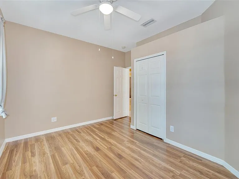 5508 Golden Isles Dr — Photo 33