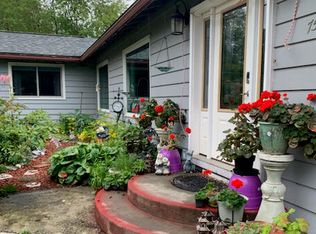 7528 Hennings Way, Anchorage, AK 99504