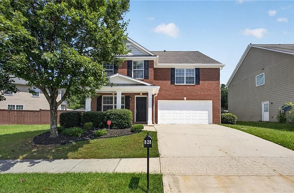 1st image of 828 Bramble Way