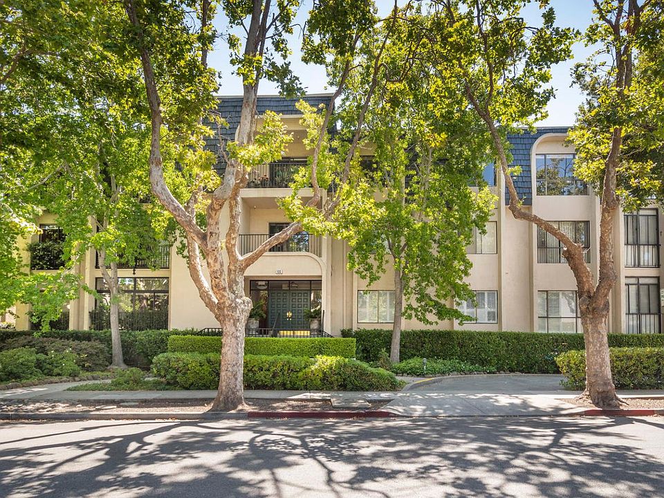 1st image of 1133 Douglas Ave APT 101