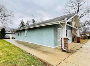 221 S York Rd, Bensenville, IL 60106
