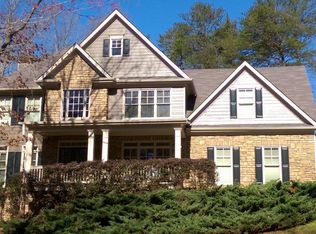 5964 Manchester Ln, Gainesville, GA 30506