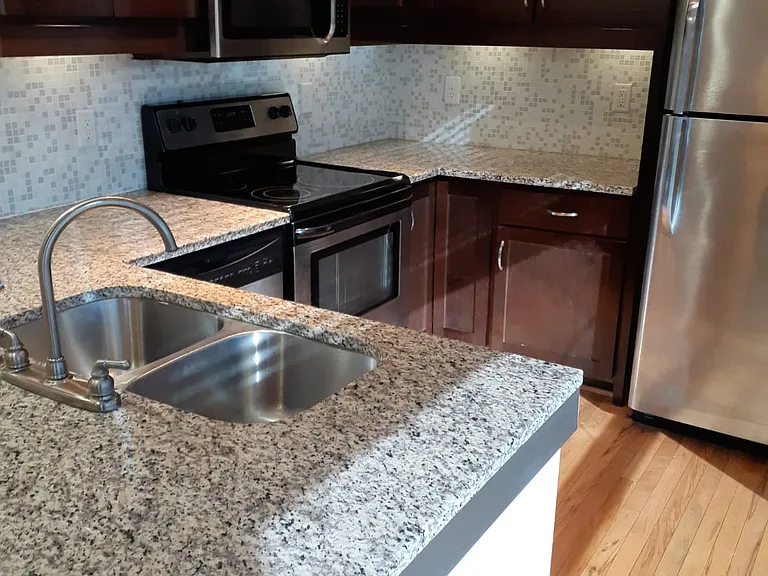 Chatham Lofts — Photo 30