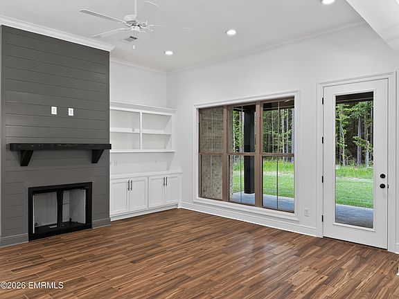 5th image of 65 Hosston Ln