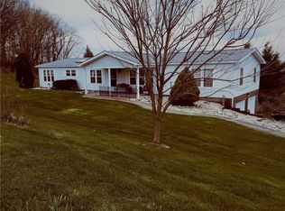 145 Beagle Club Rd, Washington, PA 15301