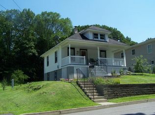 1652 Sweeney Ave, Scranton, PA 18508