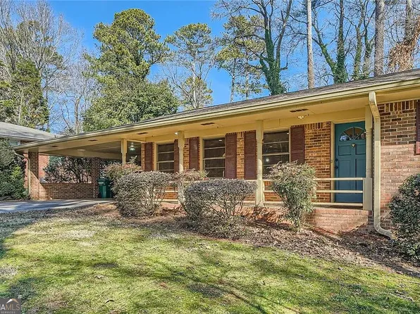 1276 Hickory Dr SW, Lilburn, GA 30047