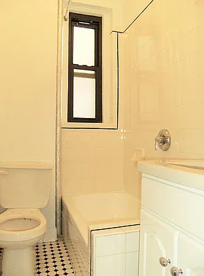 Rented by City Connections Realty | media 46