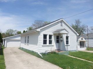 817 Elm St, Valparaiso, IN 46383