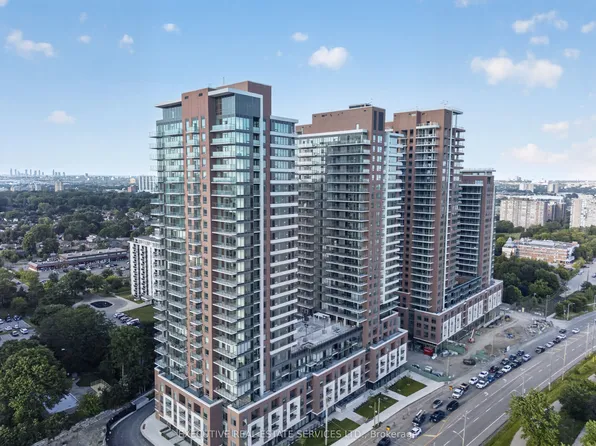 4010 Eglinton Ave W, Etobicoke, ON