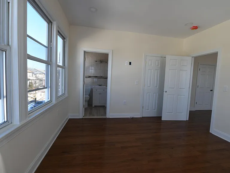 9 Patterson St #3 — Photo 4