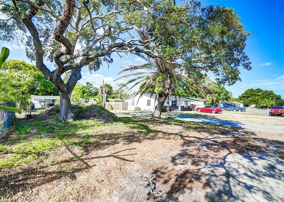 1st image of 7200 Florestate Dr #123