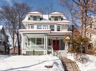 83 Kenyon St, Hartford, CT 06105