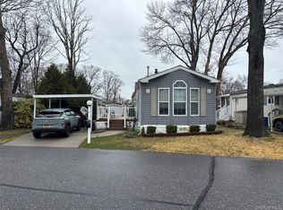 1661 Old Country Road #69, Riverhead, NY 11901