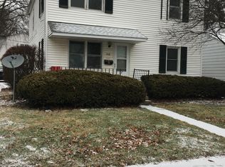 710 W John St #2, Champaign, IL