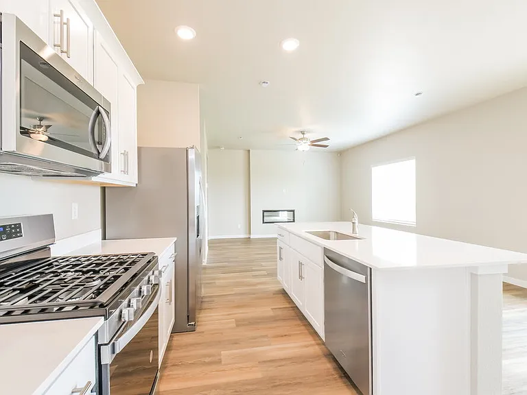 7316 Crystal Ave — Photo 10