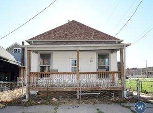 111 N 7th St, Council Bluffs, IA 51503