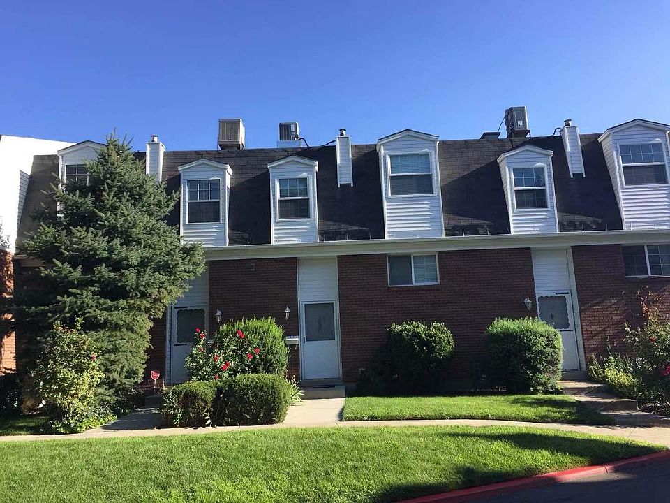 1st image of 682 E Williamsburg Park Cir #682