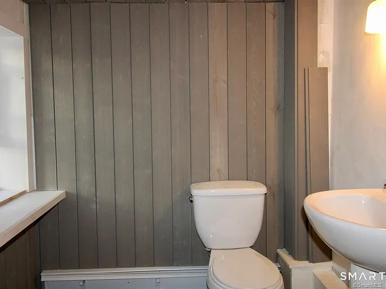 525 Boston Post Rd #1 — Photo 14