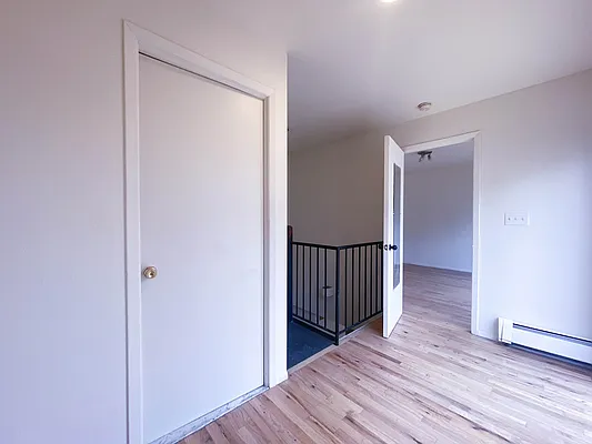 Rented by Compass | media 27