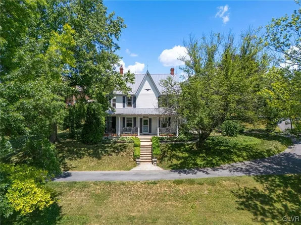 6355 Country Rd, New Tripoli, PA 18066