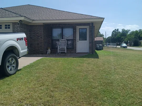 1834 N Paddock St #1834, Stephenville, TX 76401
