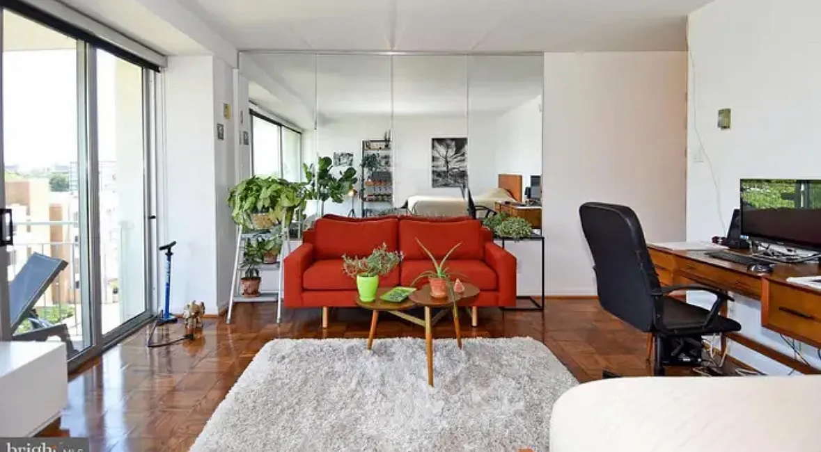 Studio, 488 sqft, $2,000 — Photo 4