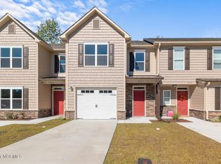 451 Sullivan Loop Rd, Midway Park, NC 28544