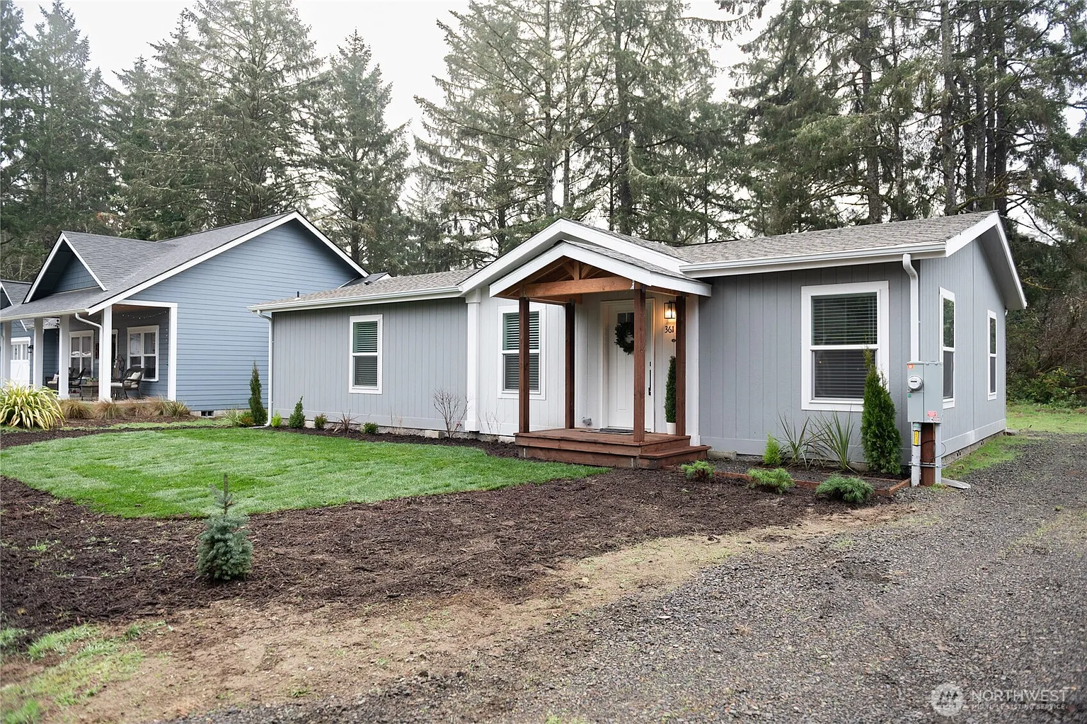 361 Eridani Loop SE photo 1