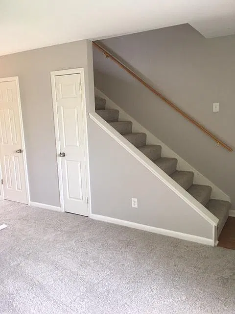 2 bed, 1.5 bath, 900 sqft, $900 — Photo 4