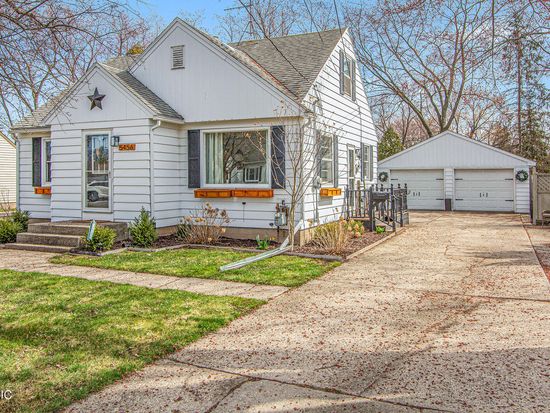5456 Marlin Ave Hudsonville Mi 49426 Zillow
