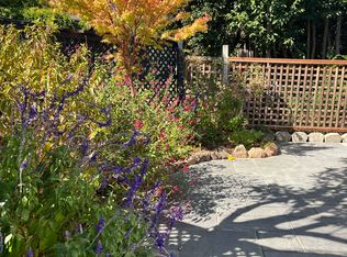 2 Branch Rd, Larkspur, CA 94939